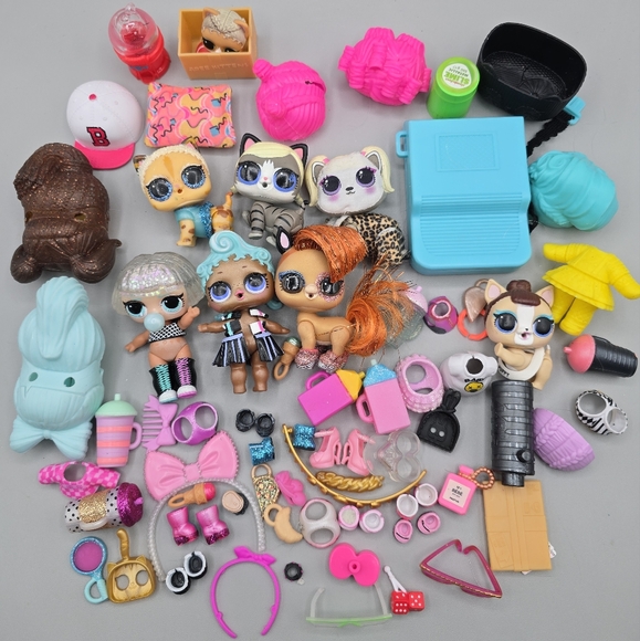 L.O.L. Surprise! Other - L.O.L Dolls & Accessories Set